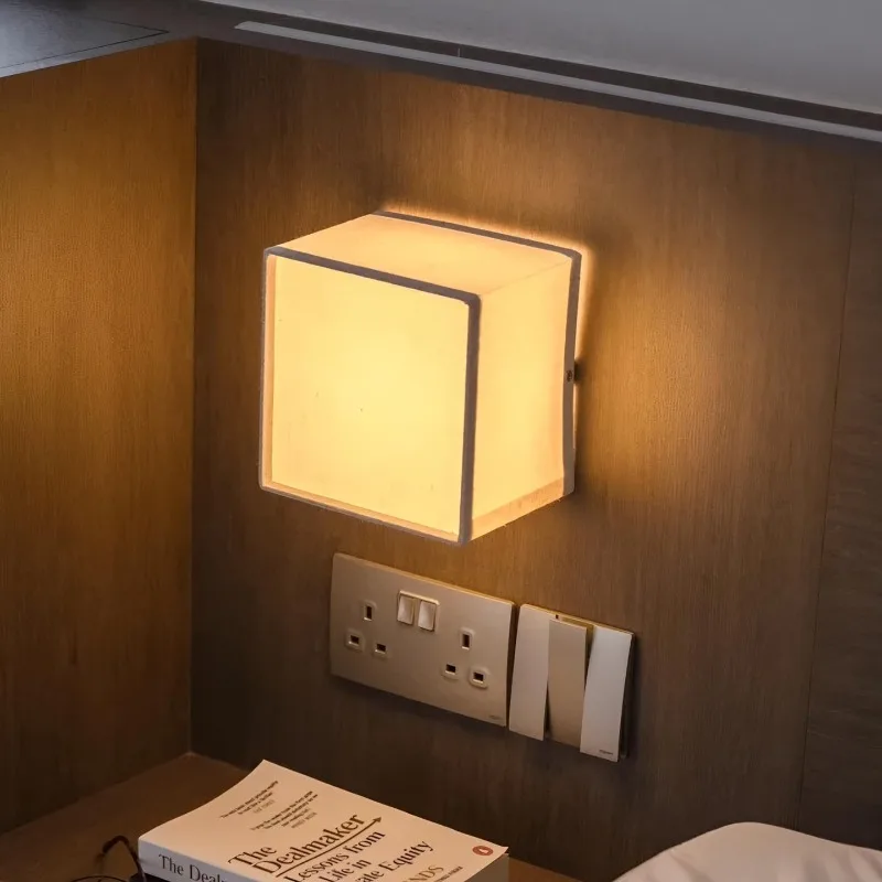 Japanese Retro Fabric Wall Lamps Zen Living Room Bedroom Bedsides Designer Creative Homestay Hotel Corridor Aisle LED Wall Light
Japanese Retro Fabric Wall Lamps Zen Living Room Bedroom Bedsides Designer Creative Homestay Hotel Corridor Aisle LED Wall Light