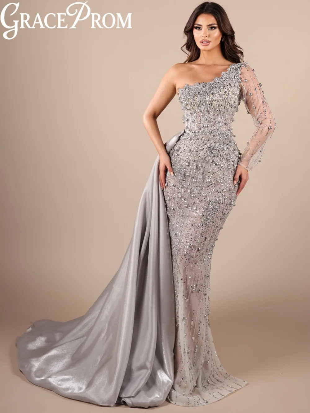 New Silver Crystal Pearls Evening Dress With Side Train Modern One Shoulder Wedding Party Gown Customized Opulent Prom Dresses
New Silver Crystal Pearls Evening Dress With Side Train Modern One Shoulder Wedding Party Gown Customized Opulent Prom Dresses