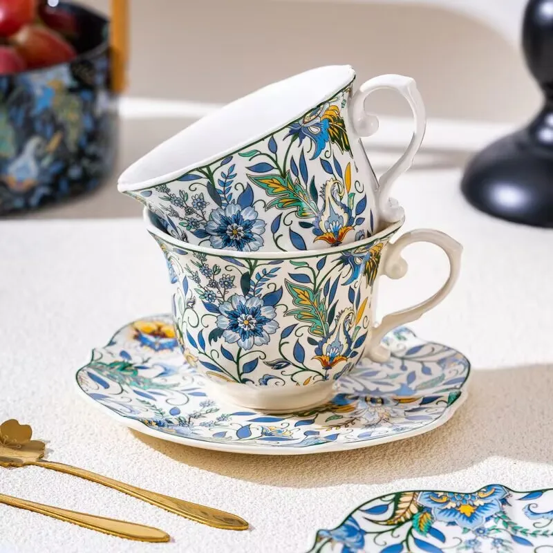 Household hot sale retro hot coffee cups and saucers gift boxes latte cups ceramics accompanying gifts
Household hot sale retro hot coffee cups and saucers gift boxes latte cups ceramics accompanying gifts