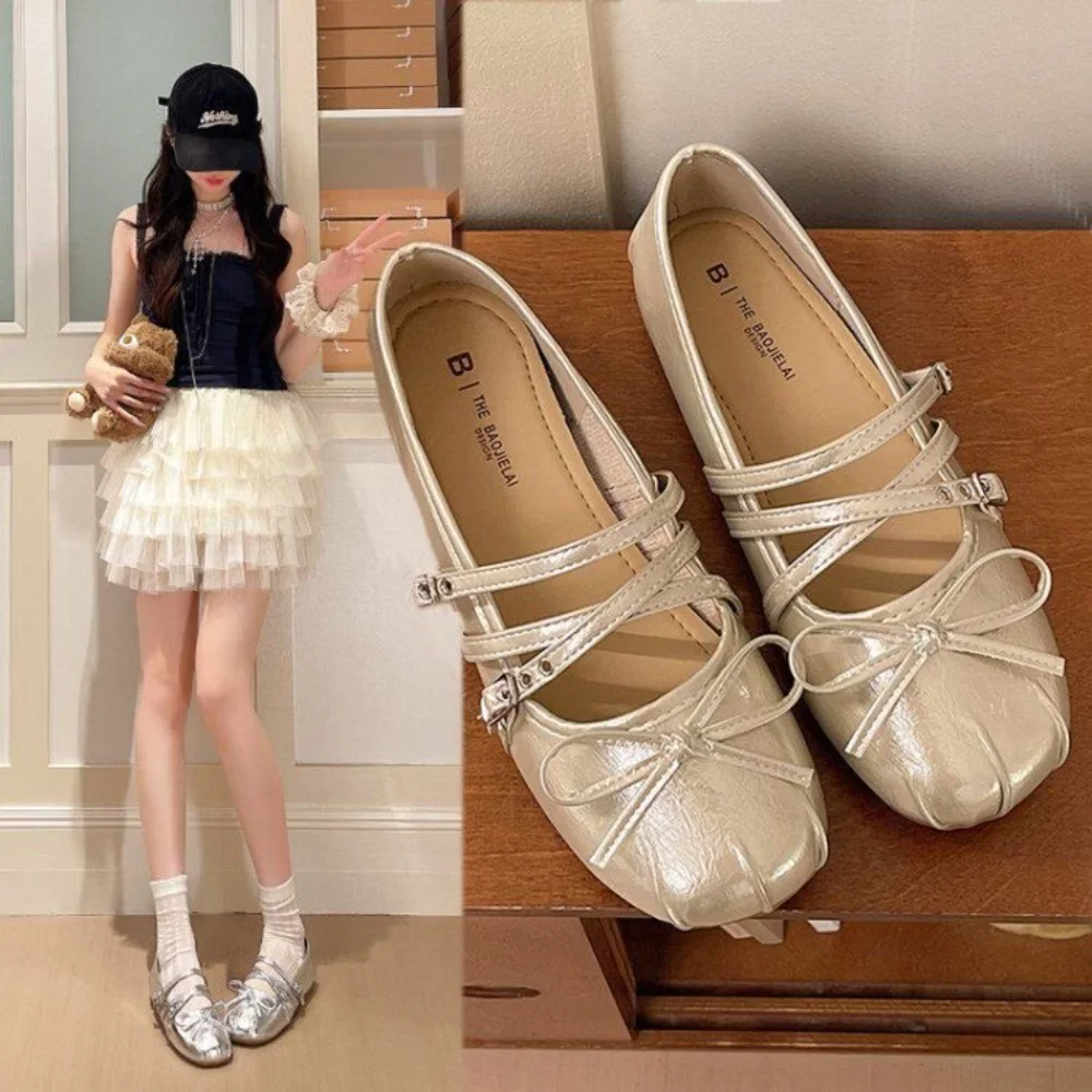 Light Silver Bowknot Mary Jane Flats Square Toe Ballet Shoes Novelty Design Comfortable Casual Loafers for Women Trendy
Light Silver Bowknot Mary Jane Flats Square Toe Ballet Shoes Novelty Design Comfortable Casual Loafers for Women Trendy