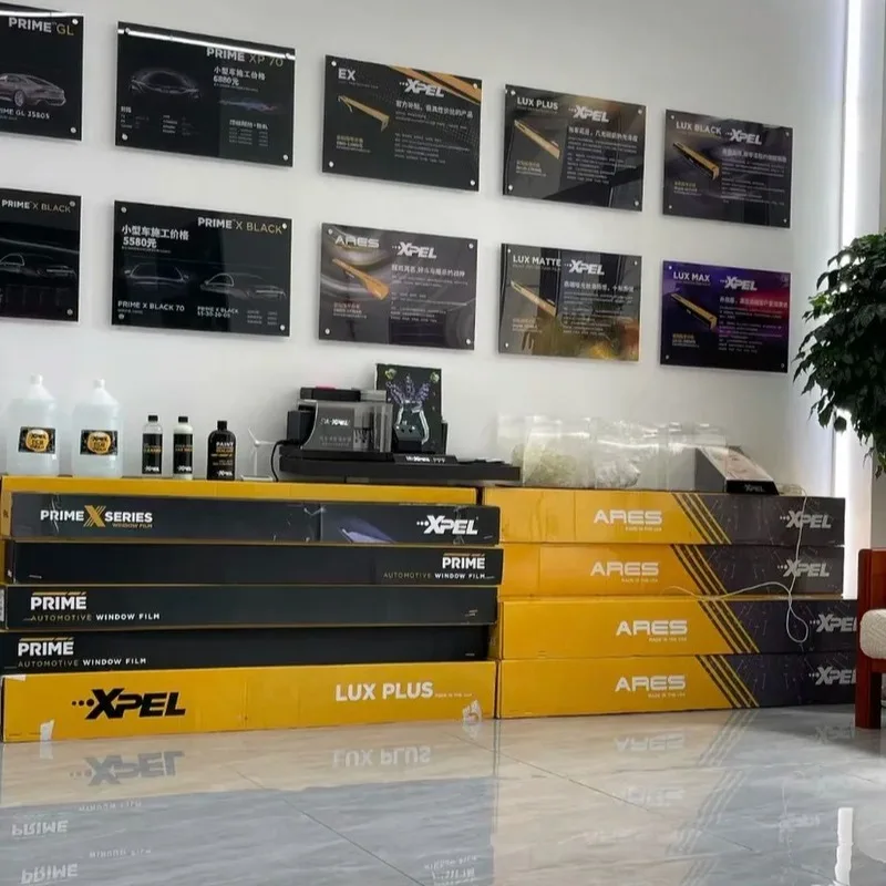 XPEL PPF Автомобильная глянцевая черная защитная пленка для краски из ТПУ. Он защищает автомобиль от царапин и окисления.
XPEL PPF Автомобильная глянцевая черная защитная пленка для краски из ТПУ. Он защищает автомобиль от царапин и окисления.
