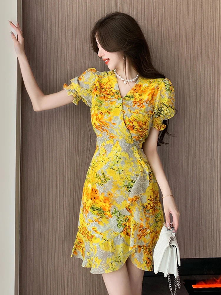 Summer Chiffon Short Dress Women Clothes Elegant Pretty Vintage Boho Print Casual Short Sleeve Wrap Hip Mini Beach Mujer Vestido
Summer Chiffon Short Dress Women Clothes Elegant Pretty Vintage Boho Print Casual Short Sleeve Wrap Hip Mini Beach Mujer Vestido