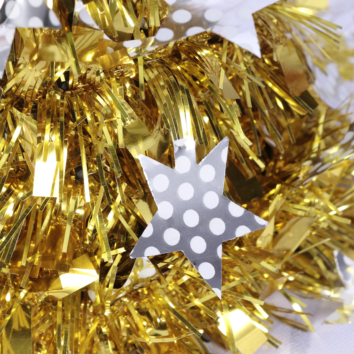 Mini Christmas Tree Simulation Creative Decoration Wool Material Golden Color for Christmas Party Home Office Use
Mini Christmas Tree Simulation Creative Decoration Wool Material Golden Color for Christmas Party Home Office Use