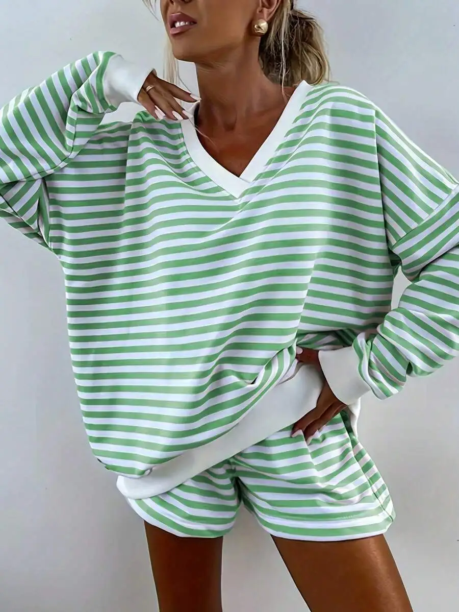 Green And White Striped V-Neck Loose Long Sleeve Top And Shorts Set
Green And White Striped V-Neck Loose Long Sleeve Top And Shorts Set