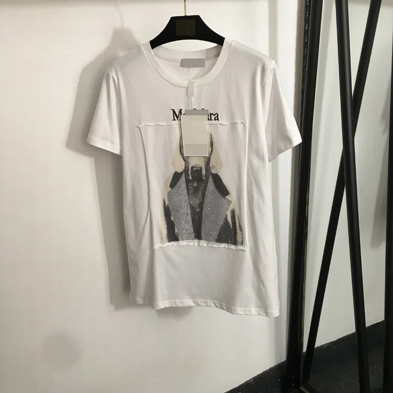 iny Rhinestone Dog Print Embroidered Logo Pure Cotton ort Sve Loose T-irt Women Casual Summer round Ne Tee
iny Rhinestone Dog Print Embroidered Logo Pure Cotton ort Sve Loose T-irt Women Casual Summer round Ne Tee