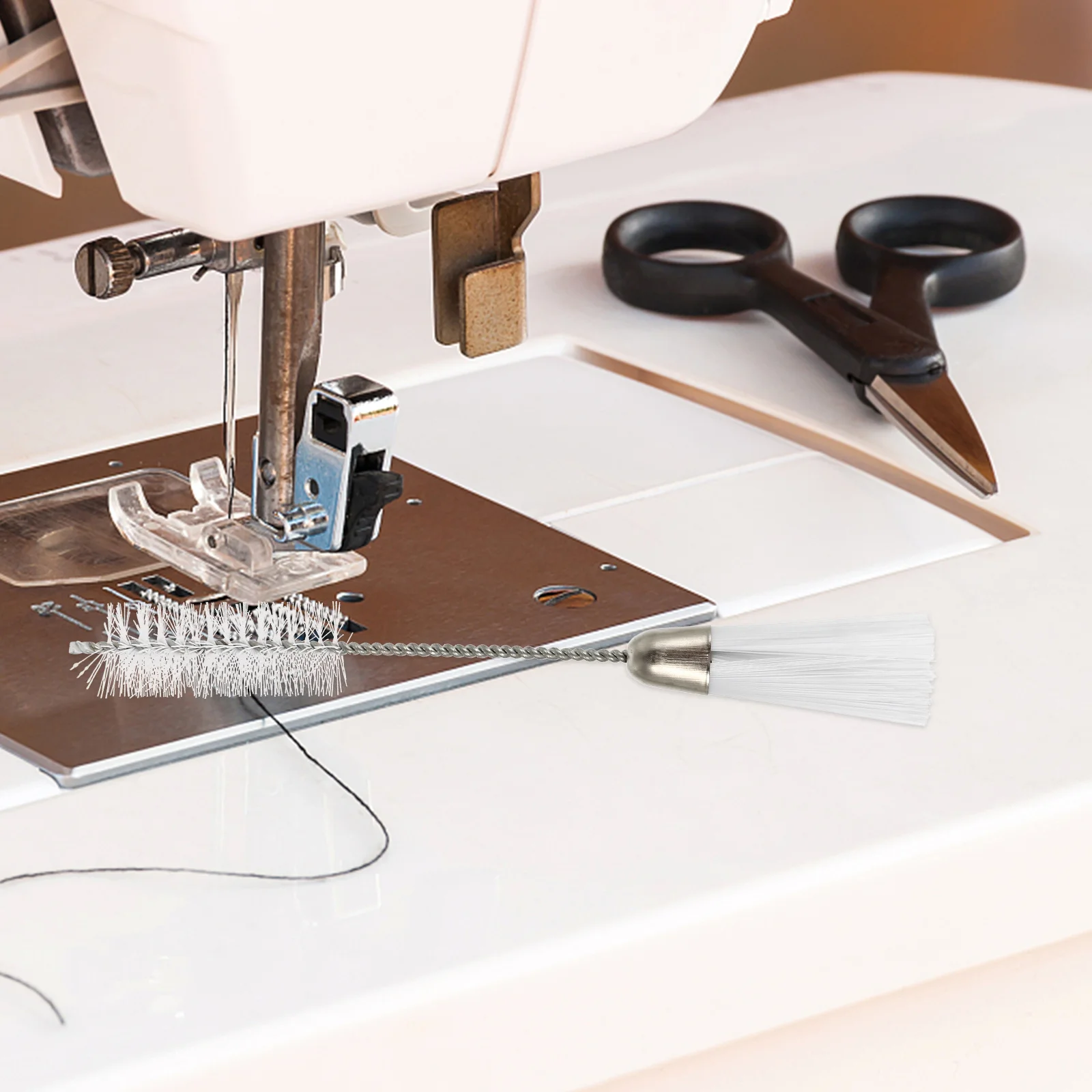 6Pcs Sewing Machine Clean Brushes Double Head Nylon Fine Bristles for Slots Corner Dusting and Fluff Removal Multi-Functional
6Pcs Sewing Machine Clean Brushes Double Head Nylon Fine Bristles for Slots Corner Dusting and Fluff Removal Multi-Functional