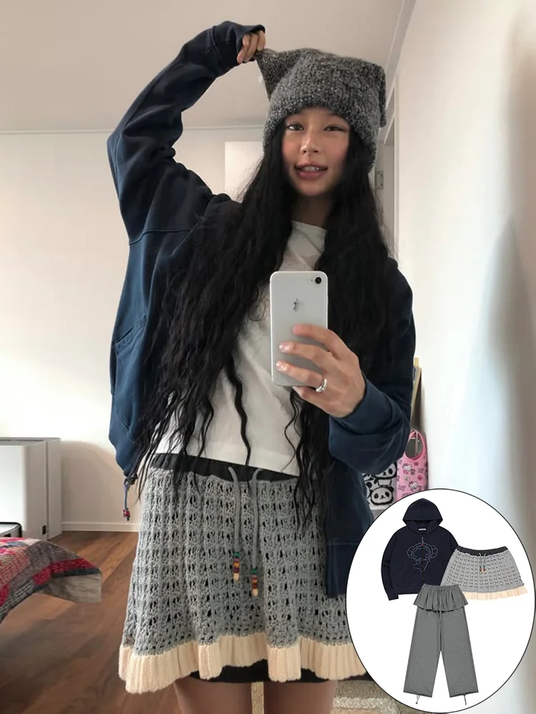 Женская толстовка свободного кроя с капюшоном, размер S, осень 2025, новинка, с мультяшным принтом, на молнии, свободный топ, темно-синий цвет, для повседневной носки
Женская толстовка свободного кроя с капюшоном, размер S, осень 2025, новинка, с мультяшным принтом, на молнии, свободный топ, темно-синий цвет, для повседневной носки