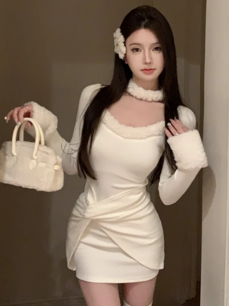 Korean Style Slimming Christmas Plaid Furry Wrap Dress Women's Fashion Autumn Winter Short Skirt Long Sleeve Slim Fit Dress
Korean Style Slimming Christmas Plaid Furry Wrap Dress Women's Fashion Autumn Winter Short Skirt Long Sleeve Slim Fit Dress