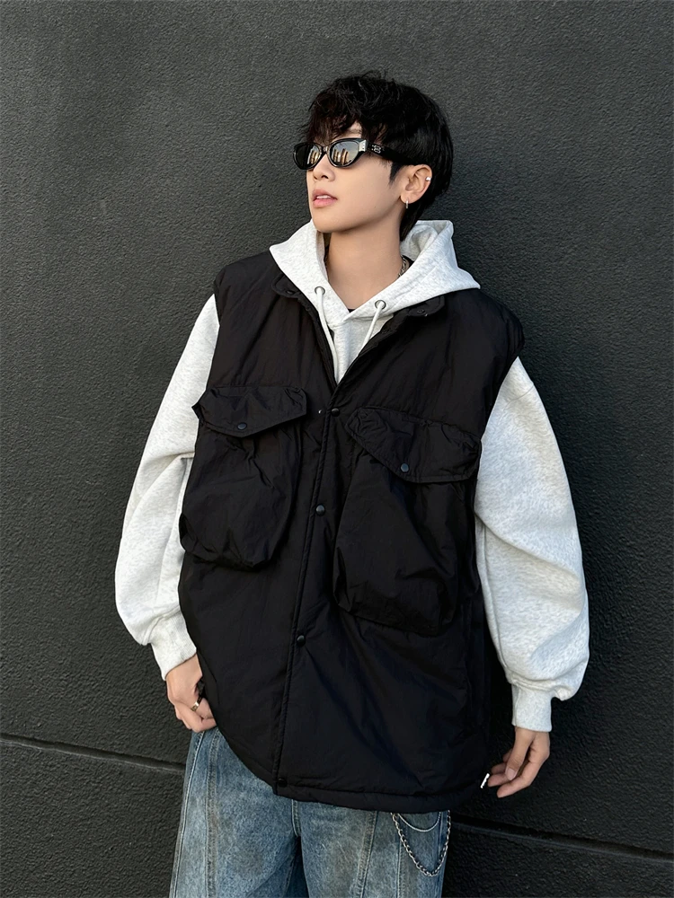 Thickened Autumn Winter Cotton Vest Men's Style Pure Color Warm Windproof Sleeveless Jacket American Retro Trendy Brand Large...
Thickened Autumn Winter Cotton Vest Men's Style Pure Color Warm Windproof Sleeveless Jacket American Retro Trendy Brand Large...