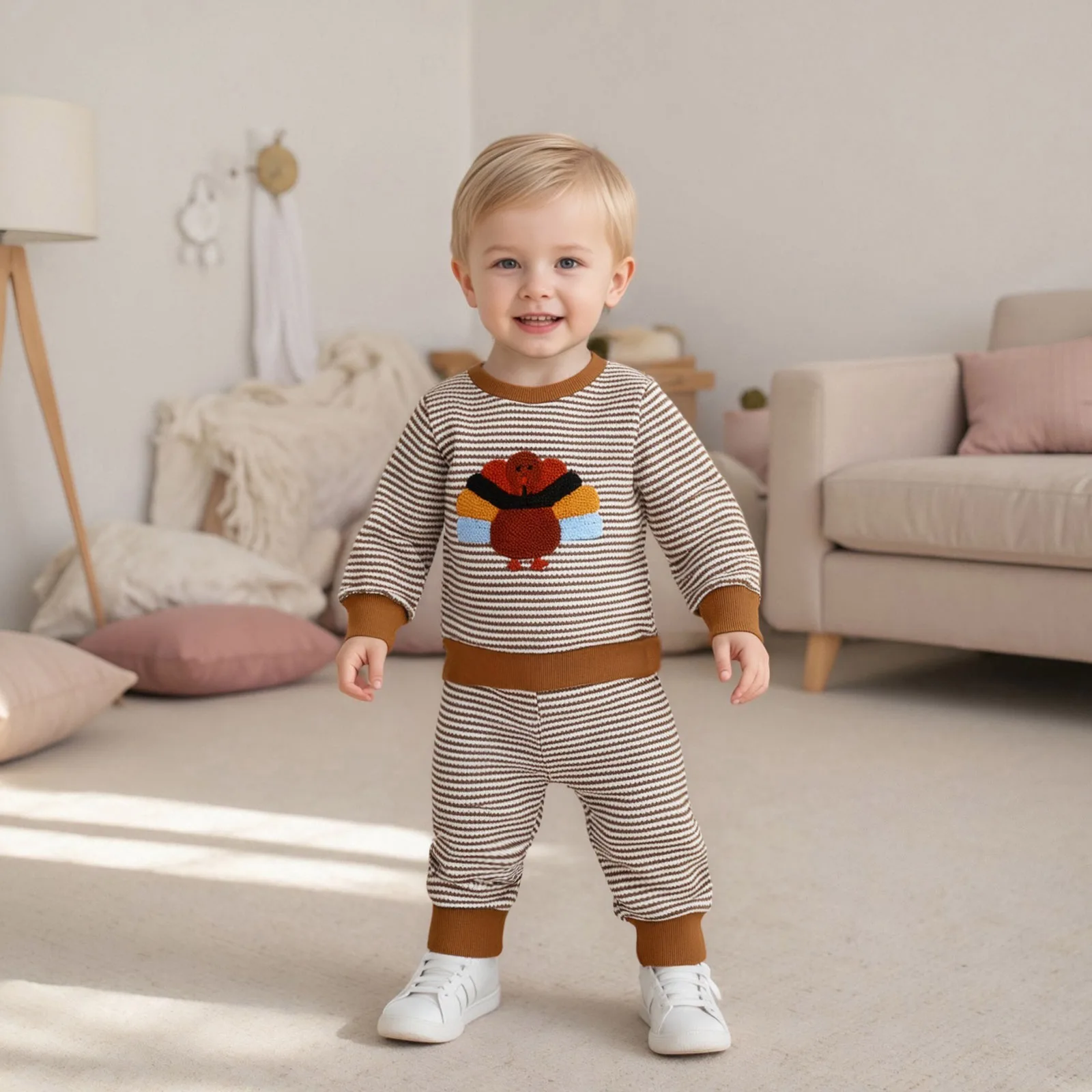 Boys Thanksgiving 2Pcs Pants Sets Long Sleeve O Neck Turkey Embroidery Striped Tops Pants Sets
Boys Thanksgiving 2Pcs Pants Sets Long Sleeve O Neck Turkey Embroidery Striped Tops Pants Sets