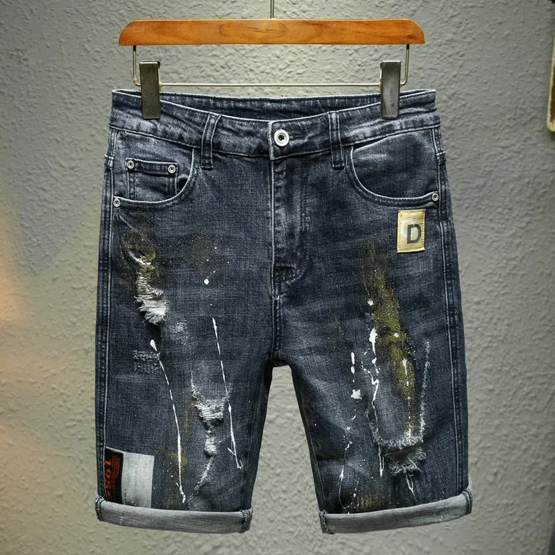 Pop Summer Men's Trendy Casual Hole Patched Splashed Ink Elastic Short Jeans Loose Straight Knee Length Denim Shorts Male Street
Pop Summer Men's Trendy Casual Hole Patched Splashed Ink Elastic Short Jeans Loose Straight Knee Length Denim Shorts Male Street