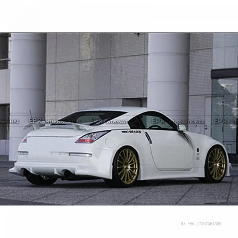 Suitable for Nissan 350z modified cars. Devil Z33 resin fiber lip small spoiler VL model rear diffuser
Suitable for Nissan 350z modified cars. Devil Z33 resin fiber lip small spoiler VL model rear diffuser