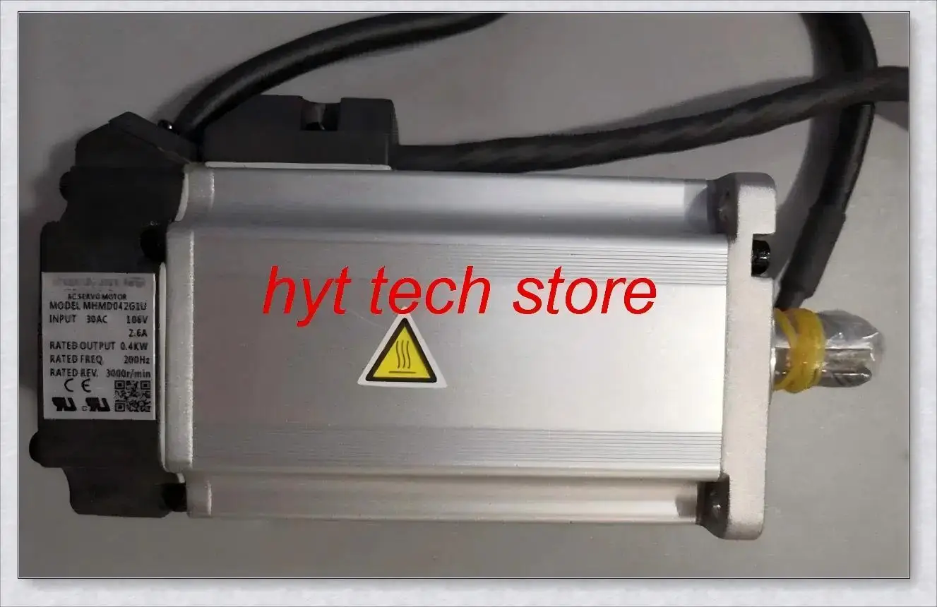 Оригинальный серводвигатель переменного тока MHMJ042G1U MHMD042G1U, 100% протестирован перед отправкой
Оригинальный серводвигатель переменного тока MHMJ042G1U MHMD042G1U, 100% протестирован перед отправкой