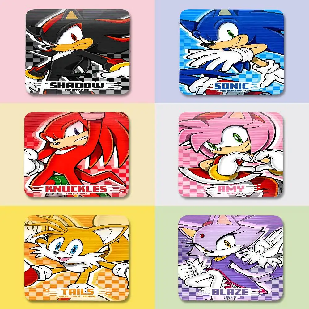 Классический игровой коврик для мыши с персонажами аниме S-Sonic, небольшой коврик для компьютерного стола, коврик для клавиатуры, подушка для ноутбука, нескользящий настольный коврик
Классический игровой коврик для мыши с персонажами аниме S-Sonic, небольшой коврик для компьютерного стола, коврик для клавиатуры, подушка для ноутбука, нескользящий настольный коврик