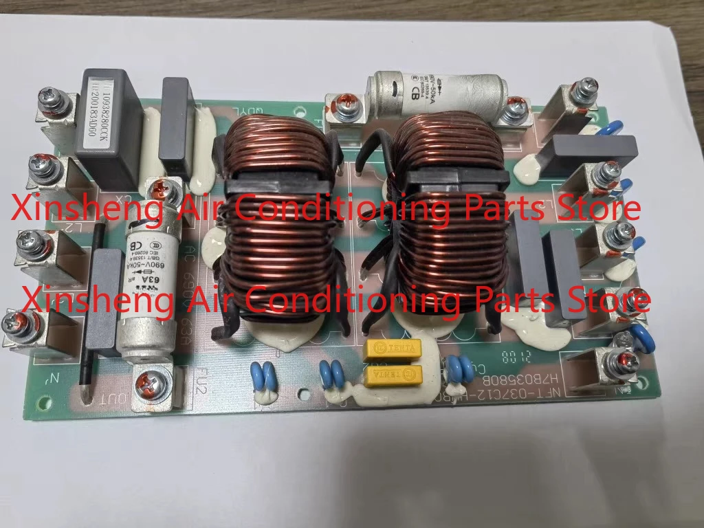 Suitable for Hisense Hitachi air conditioner filter board H7B03580B power board NFT-037C12-HHBO filter board
Suitable for Hisense Hitachi air conditioner filter board H7B03580B power board NFT-037C12-HHBO filter board