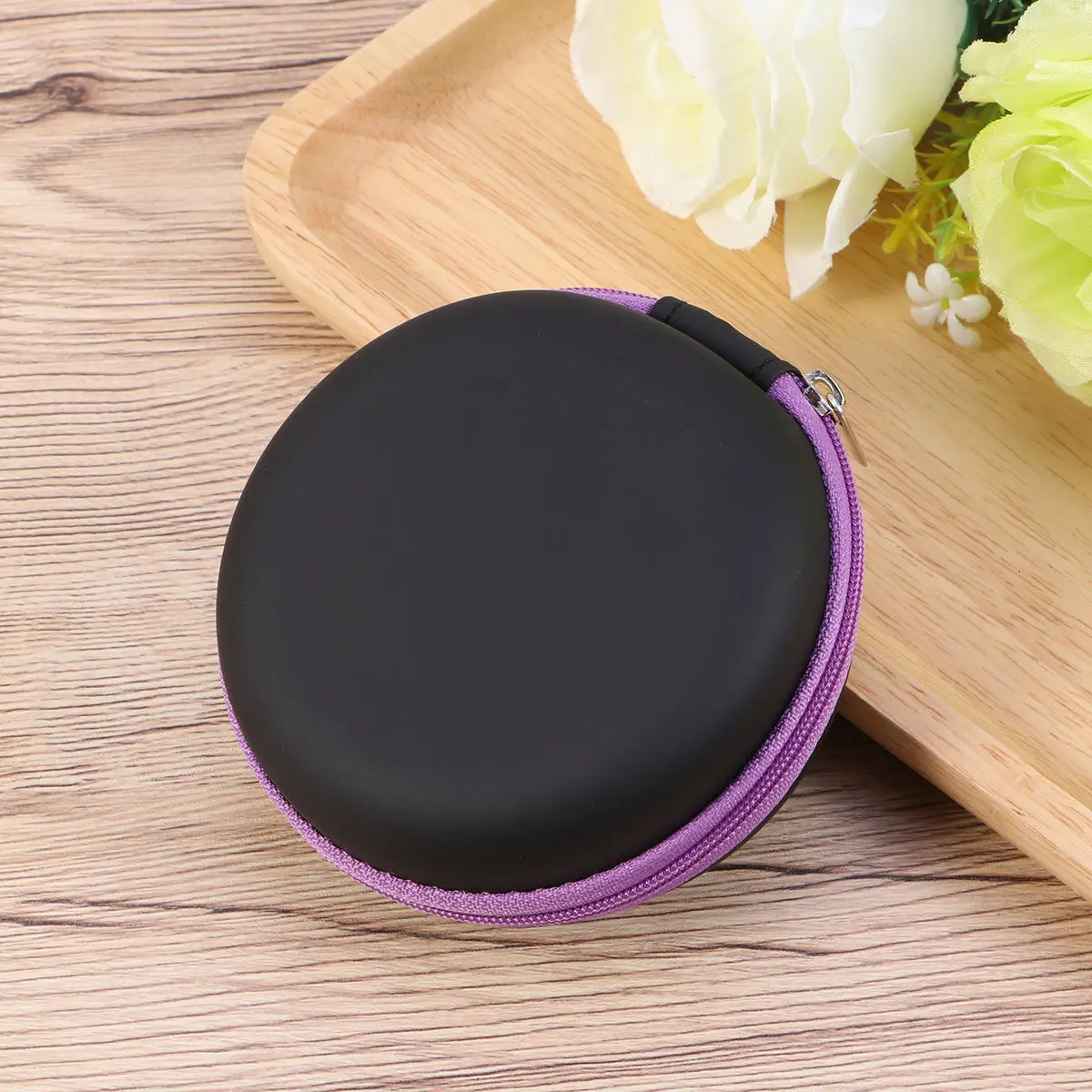 12-Grid Round PU Essential Oil Storage Bag Portable Shockproof Travel Case with Anti-Slip Zipper for 12 Bottles 0.5ml
12-Grid Round PU Essential Oil Storage Bag Portable Shockproof Travel Case with Anti-Slip Zipper for 12 Bottles 0.5ml