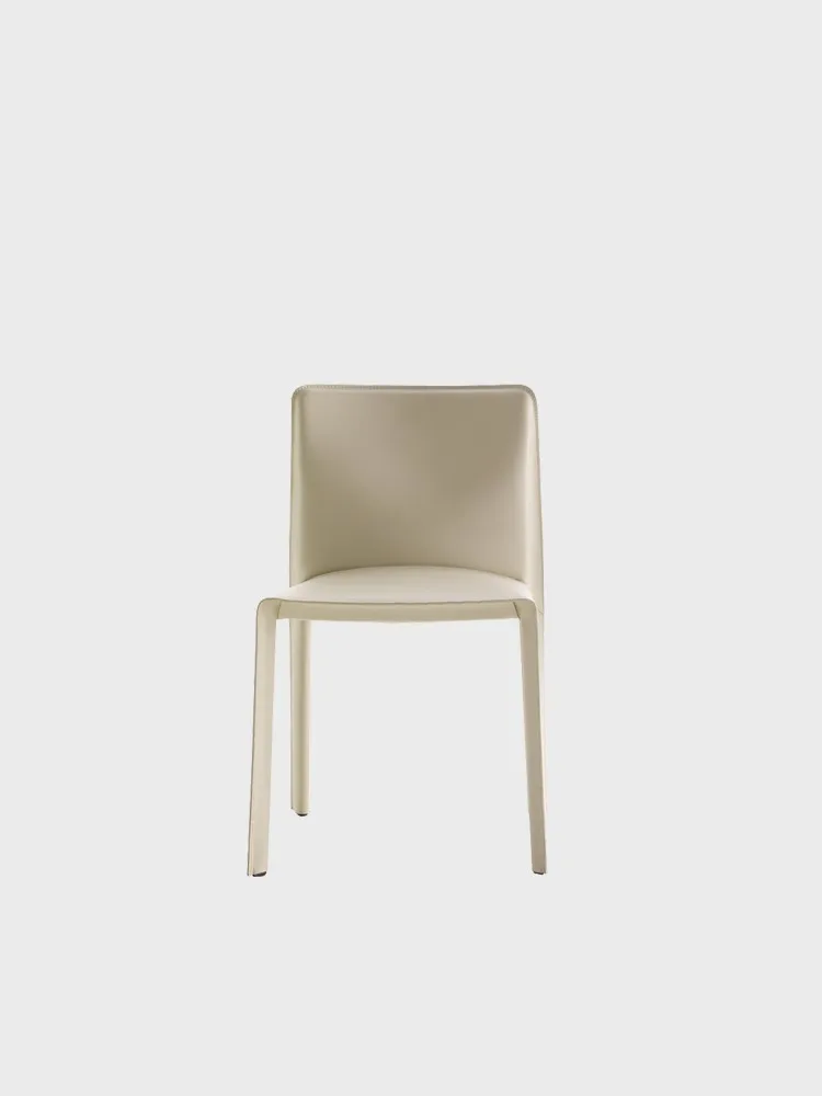 Italian dining chair Minimalist dining chair Designer saddle leather dining chair Simple modern home book chair
Italian dining chair Minimalist dining chair Designer saddle leather dining chair Simple modern home book chair