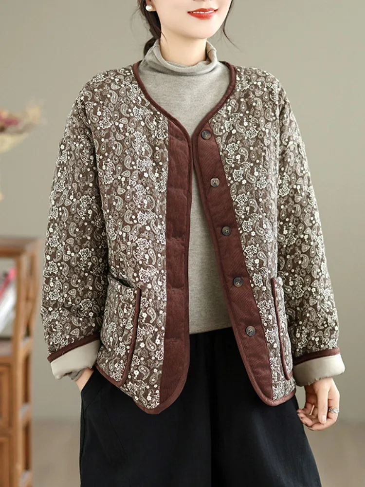 Retro Floral Patchwork Cotton Jaet Women's Thiened Warm Coat without Collar Mom Sle Slimming Winter Outerwear
Retro Floral Patchwork Cotton Jaet Women's Thiened Warm Coat without Collar Mom Sle Slimming Winter Outerwear