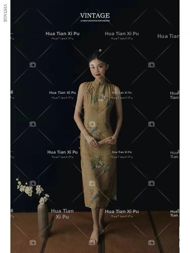New Chinese Style Retro National Trend Cold Sensation Photography Studio New Model Art Photo Subject Individual Art...
New Chinese Style Retro National Trend Cold Sensation Photography Studio New Model Art Photo Subject Individual Art...