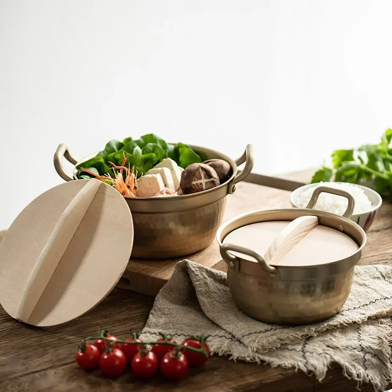 Dual Handle Wooden Lid Steamer Japanese Hot Pot Golden Hammered Soup Pan Gas Stove Noodle Cooking Kettle
Dual Handle Wooden Lid Steamer Japanese Hot Pot Golden Hammered Soup Pan Gas Stove Noodle Cooking Kettle
