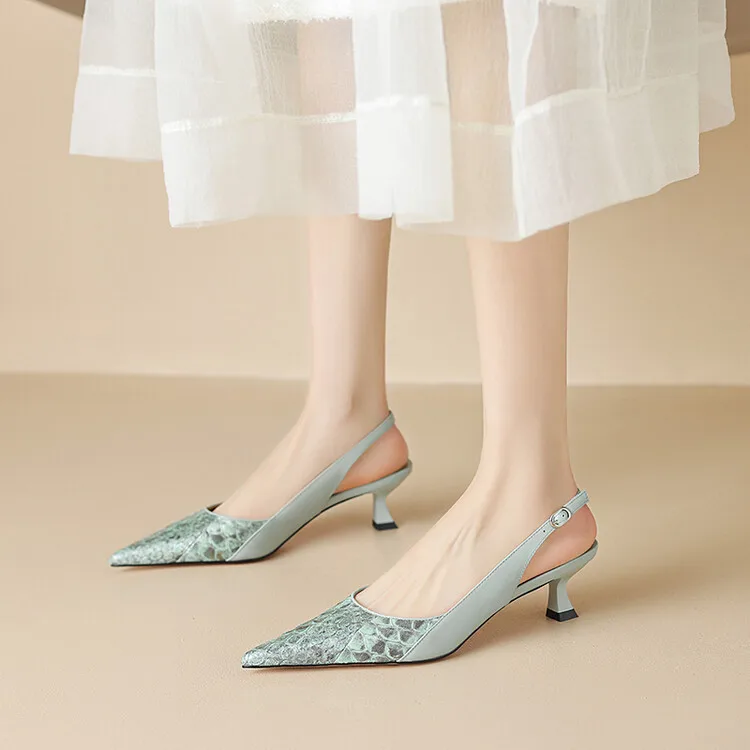 2023Full leather slim heel pointed buckle back empty single shoe pythonSkin sheepskin temperament mid heeled and wrapped sandals
2023Full leather slim heel pointed buckle back empty single shoe pythonSkin sheepskin temperament mid heeled and wrapped sandals