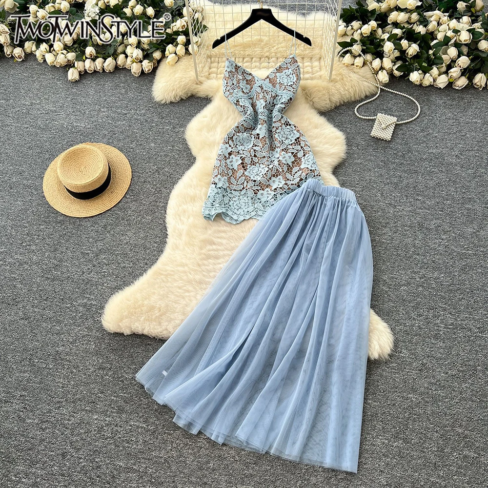 TWOTWINSTYLE Casual Slimming Solid Two Piece Sets For Women Camisole Sleeveless Lace Top High Waist Skirt Chic Set New KSE540999
TWOTWINSTYLE Casual Slimming Solid Two Piece Sets For Women Camisole Sleeveless Lace Top High Waist Skirt Chic Set New KSE540999