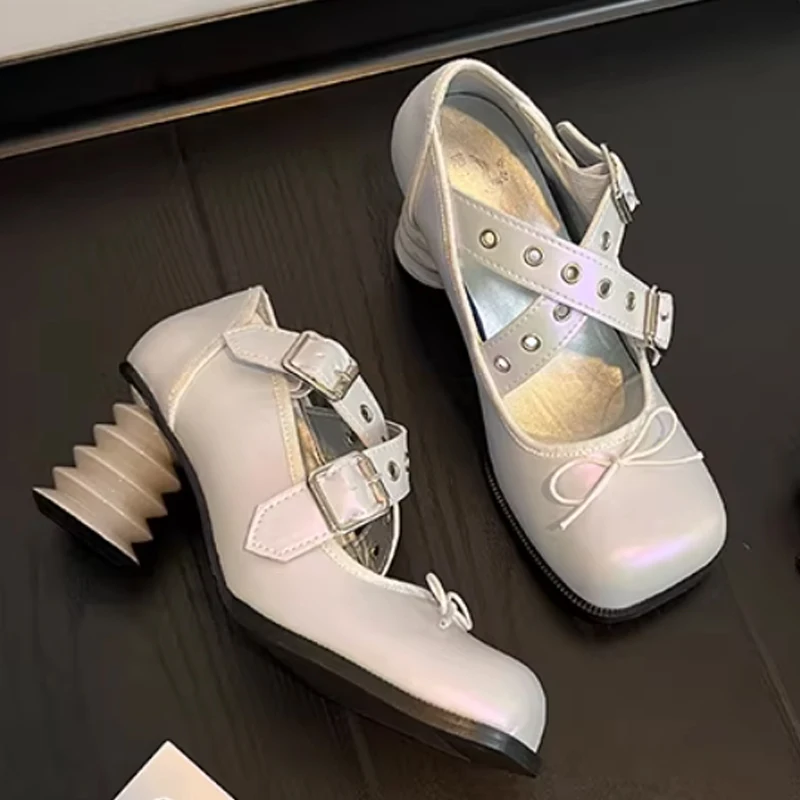 Gradient Colors Square Toe Spiral Heel Mary Jane Pumps Bow Multi-Buckle Strap Lolita Shoes Ballet Shoes for Party & Daily Wear
Gradient Colors Square Toe Spiral Heel Mary Jane Pumps Bow Multi-Buckle Strap Lolita Shoes Ballet Shoes for Party & Daily Wear