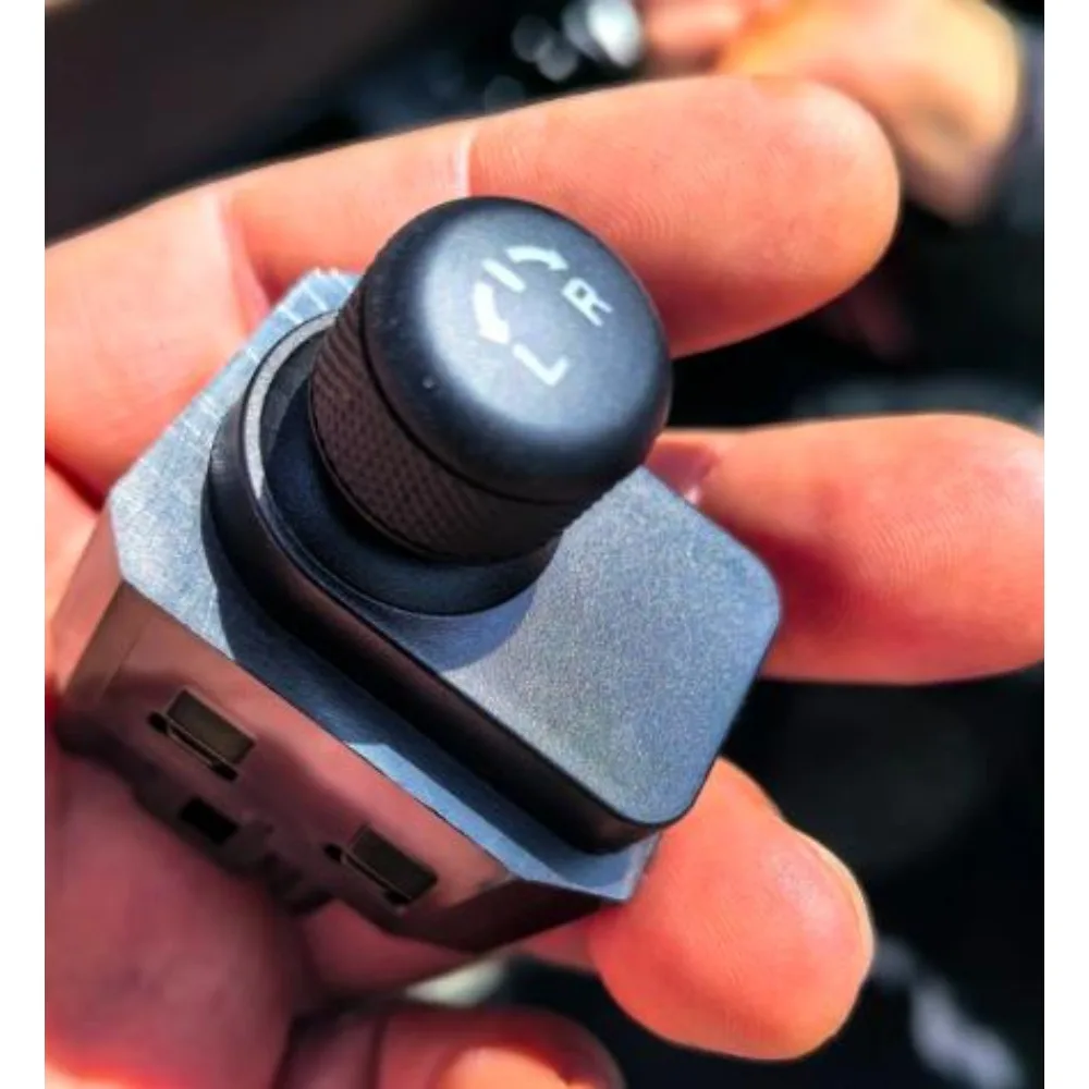 37950-66M10 3795066M10 Electric Reversing Reflective Mirror Switches Rearview Len Switch for Suzuki S-cross Xiaotu Alivio Vitara
37950-66M10 3795066M10 Electric Reversing Reflective Mirror Switches Rearview Len Switch for Suzuki S-cross Xiaotu Alivio Vitara