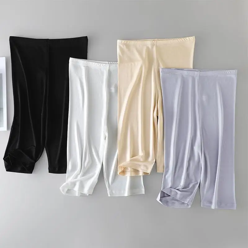 Natural knitted genuine silk anti-exposure safety shorts for women, mulberry silk comfortable and breathable solid color simple
Natural knitted genuine silk anti-exposure safety shorts for women, mulberry silk comfortable and breathable solid color simple
