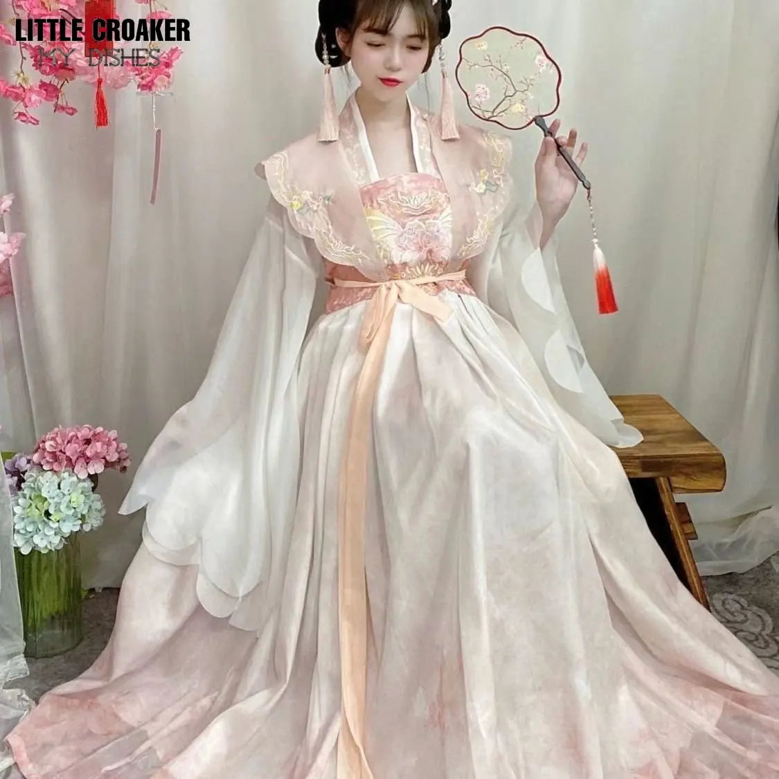 Hanfu Women Chinese Traditional Dress Han Tang Princess Costumes Skirts Pink Green Clothes Elegant Ancient Chinese Stage Cosplay
Hanfu Women Chinese Traditional Dress Han Tang Princess Costumes Skirts Pink Green Clothes Elegant Ancient Chinese Stage Cosplay