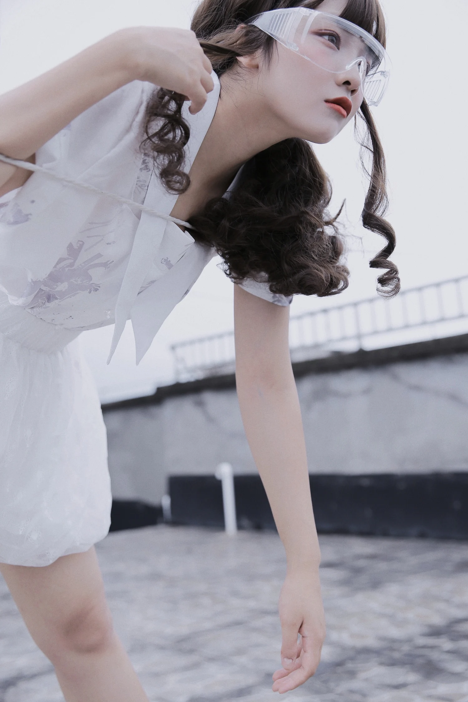 Белые кружевные брюки-блумеры, летние, удлиняющие ноги, женские повседневные брюки с высокой талией и расклешенными штанинами
Белые кружевные брюки-блумеры, летние, удлиняющие ноги, женские повседневные брюки с высокой талией и расклешенными штанинами