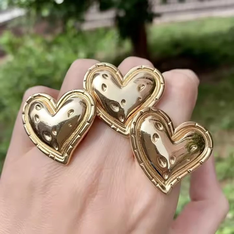 10Pcs Trendy Heart Rings Unisex High Quality Gold Wedding Engagement Jewelry Fashionable Parties Anniversaries for Women Girls
10Pcs Trendy Heart Rings Unisex High Quality Gold Wedding Engagement Jewelry Fashionable Parties Anniversaries for Women Girls
