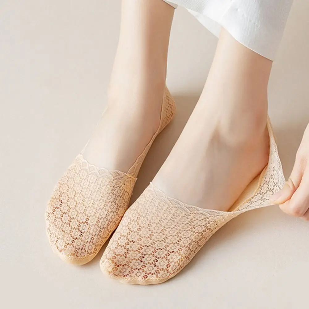 Colors Sweet No Show Anti-Abrasion Foot Ultra-Thin Solid Color Fashion Women Mesh Socks Invisible Socks Lace Boat Socks Flower
Colors Sweet No Show Anti-Abrasion Foot Ultra-Thin Solid Color Fashion Women Mesh Socks Invisible Socks Lace Boat Socks Flower