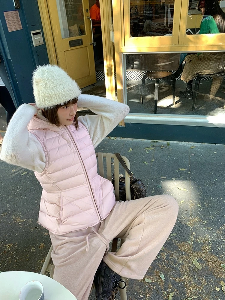 Slim Fit down Vest Hooded Lightweight White Du Feather Jaet Korean Sle Warm Gentle Sle Non Detachable Hood Daily Wear
Slim Fit down Vest Hooded Lightweight White Du Feather Jaet Korean Sle Warm Gentle Sle Non Detachable Hood Daily Wear