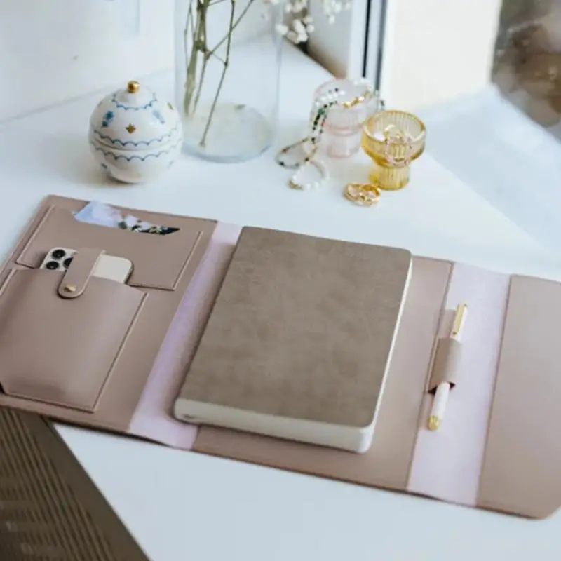 31BA Triple-Fold Notebook Case Waterproof PU Leather Journal Cover with Card Storage Pockets For Daily Journaling Note Taking
31BA Triple-Fold Notebook Case Waterproof PU Leather Journal Cover with Card Storage Pockets For Daily Journaling Note Taking