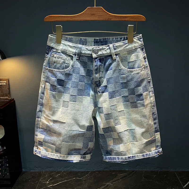Mosaic printed denim shorts, men's trendy brand, fashionable summer casual, retro vintage denim, five quarter shorts
Mosaic printed denim shorts, men's trendy brand, fashionable summer casual, retro vintage denim, five quarter shorts