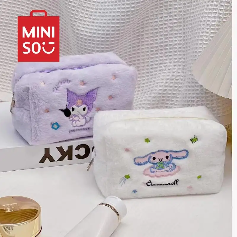 New Sanrio Kawaii Anime Makeup bag small friend pencil case cute cartoon three-dimensional portable dirt resistant makeup bag
New Sanrio Kawaii Anime Makeup bag small friend pencil case cute cartoon three-dimensional portable dirt resistant makeup bag