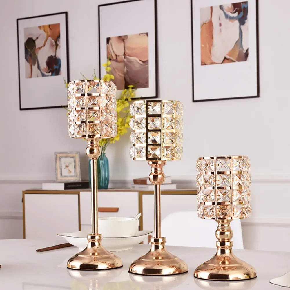 European Golden Crystal Candlestick Cross-border Home Accessories Ornaments Iron Candlestick Wedding Wedding Candlelight Dinner
European Golden Crystal Candlestick Cross-border Home Accessories Ornaments Iron Candlestick Wedding Wedding Candlelight Dinner