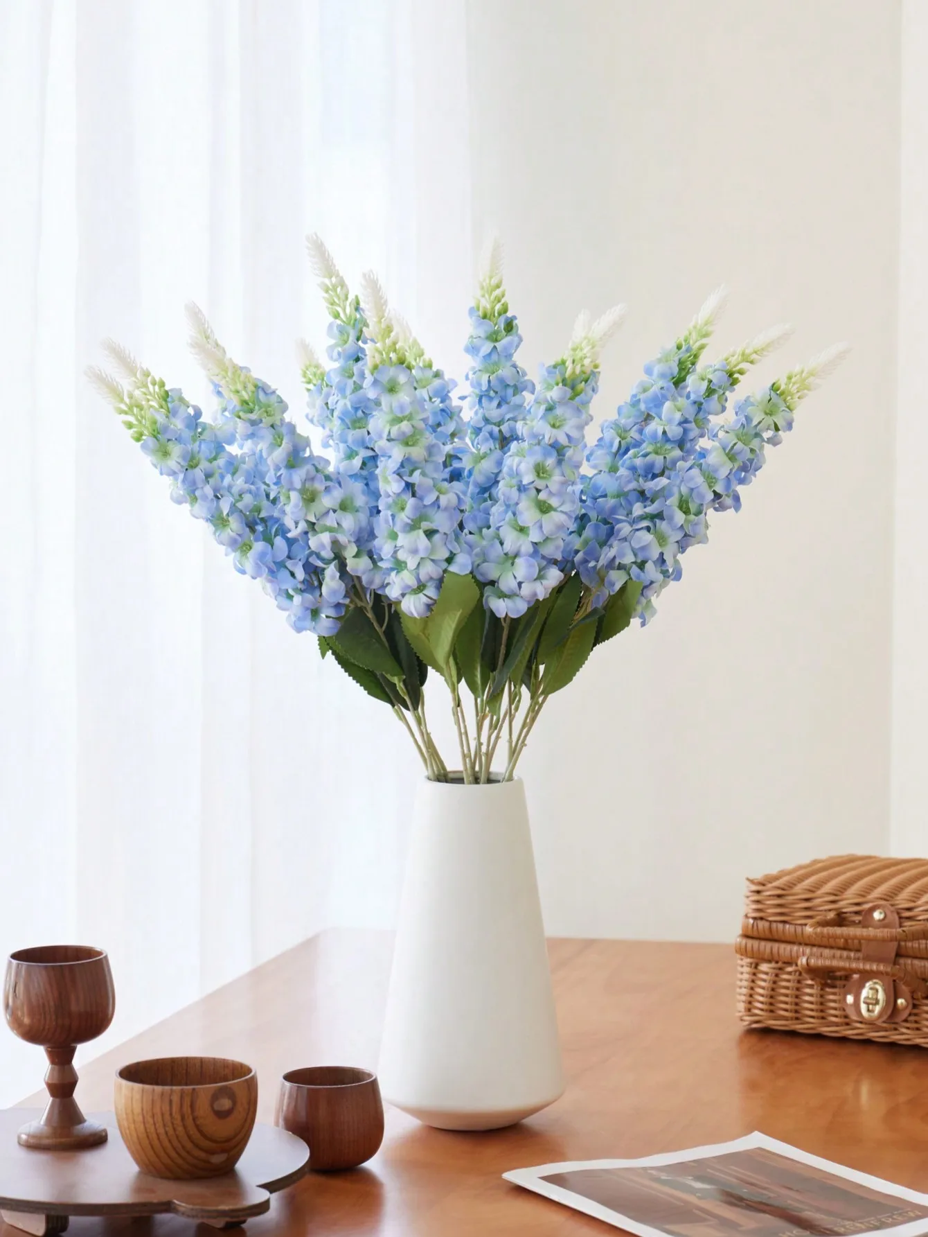 8/2/1pcs - 29.2 Inch - Light Blue Artificial Delphinium, Delphinium Silk Flowers, Long Stem Hyacinth Fake Flowers, Realistic Touch, Artificial Delphinium, Suitable For Wedding, Home, Outdoor Party Floral Arrangement, Table Decoration, Garden, Hot
8/2/1pcs - 29.2 Inch - Light Blue Artificial Delphinium, Delphinium Silk Flowers, Long Stem Hyacinth Fake Flowers, Realistic Touch, Artificial Delphinium, Suitable For Wedding, Home, Outdoor Party Floral Arrangement, Table Decoration, Garden, Hot
