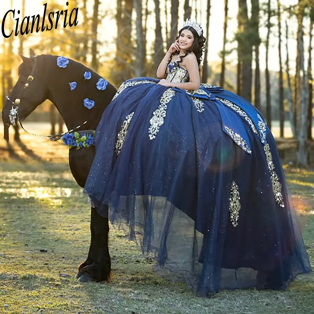 Синее милое платье Quinceanera без рукавов с бантом, бальное платье с золотыми аппликациями, кружево Sweet 15, мексиканское индивидуальное платье
Синее милое платье Quinceanera без рукавов с бантом, бальное платье с золотыми аппликациями, кружево Sweet 15, мексиканское индивидуальное платье