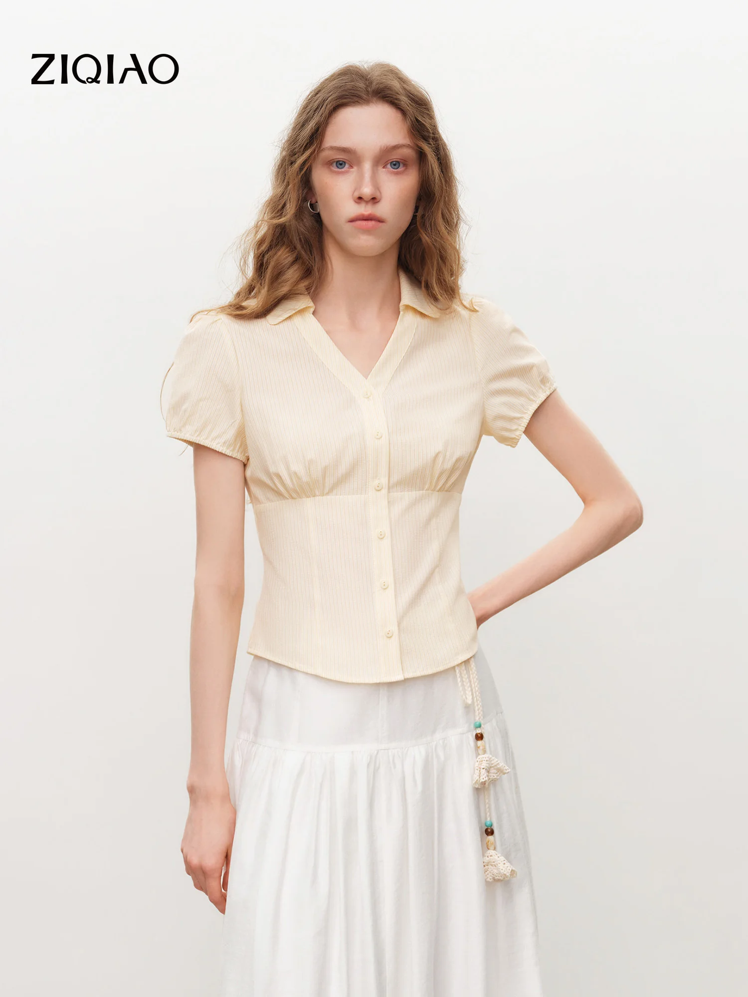 ZIQIAO 2026 Summer Women's French-Inspired Pinstripe Crinkle Texture Shirt Tie Waist - Elegant Short Sleeve for Office
ZIQIAO 2026 Summer Women's French-Inspired Pinstripe Crinkle Texture Shirt Tie Waist - Elegant Short Sleeve for Office