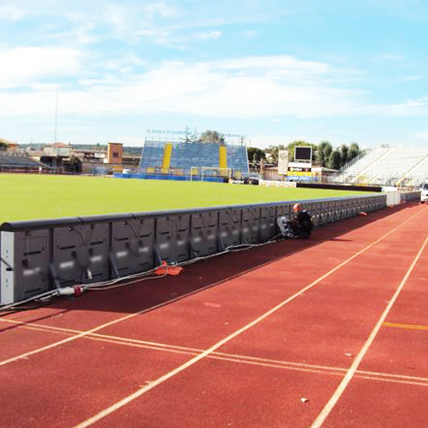 P10 10Mm Sports Basketball Football Soccer Cricket Stadium Perimeter Advertising Led Display Screen Banner Billboard
P10 10Mm Sports Basketball Football Soccer Cricket Stadium Perimeter Advertising Led Display Screen Banner Billboard