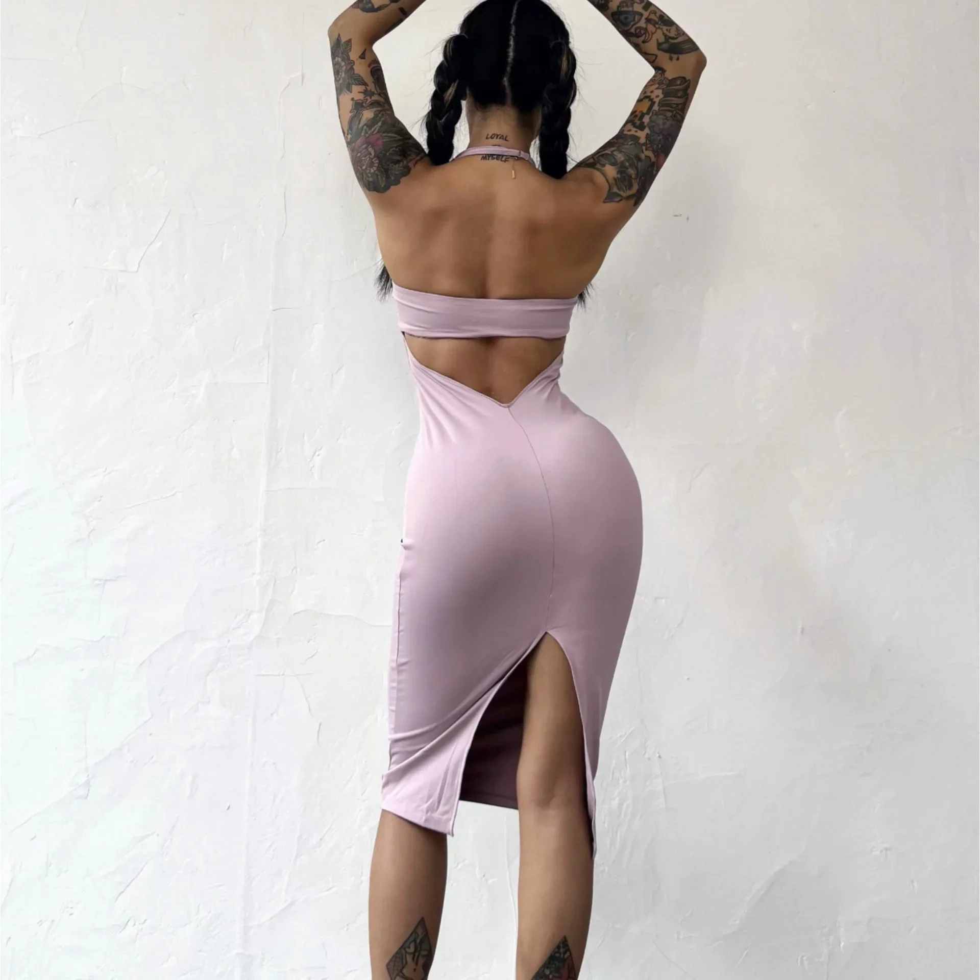 Спортивное повседневное платье для фитнеса, женское платье с шеей, красивая спина, сексуальная юбка на бедрах, ощущение облаков, дышащая, высокая эластичность 
Спортивное повседневное платье для фитнеса, женское платье с шеей, красивая спина, сексуальная юбка на бедрах, ощущение облаков, дышащая, высокая эластичность