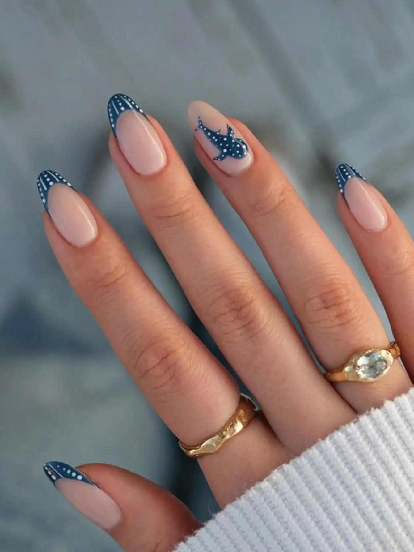 24pcs Almond-Shaped Blue & Brown Ombre French Polka Dot Full Cover Press-On Nails, Includes 1pc Jelly Gel And 1pc Nail File, Suitable For All Women & Girls For Daily Wear, Festivals, Autumn/Winter Nail Supplies
24pcs Almond-Shaped Blue & Brown Ombre French Polka Dot Full Cover Press-On Nails, Includes 1pc Jelly Gel And 1pc Nail File, Suitable For All Women & Girls For Daily Wear, Festivals, Autumn/Winter Nail Supplies