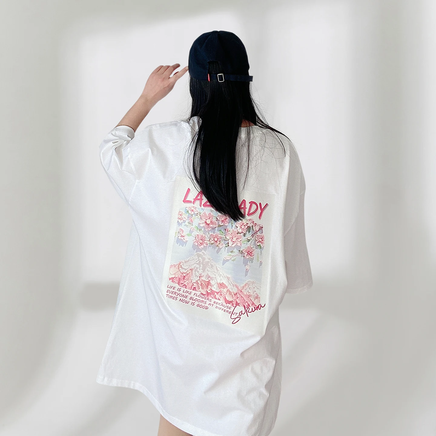 Loose Oversize Women's T-shirt Long Length Cover Butt Short Sleeve Cotton Breathable Comfortable Korean Style Summer Top
Loose Oversize Women's T-shirt Long Length Cover Butt Short Sleeve Cotton Breathable Comfortable Korean Style Summer Top