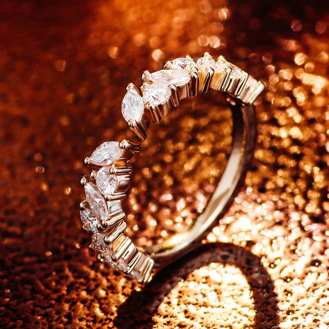 Прованс Минималистское открытое кольцо из цельного золота DEF/VS Лабораторный комплект бриллиантов Роскошное обручальное кольцо Кольцо с хвостом Персонализированное на заказ
Прованс Минималистское открытое кольцо из цельного золота DEF/VS Лабораторный комплект бриллиантов Роскошное обручальное кольцо Кольцо с хвостом Персонализированное на заказ