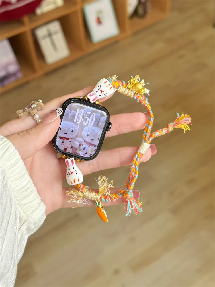 Милый тканый ремешок для часов, совместимый с ремешком iWatch 38 мм, 40 мм, 41 мм, 42 мм, 44 мм, 45 мм, 49 мм, модный ремешок
Милый тканый ремешок для часов, совместимый с ремешком iWatch 38 мм, 40 мм, 41 мм, 42 мм, 44 мм, 45 мм, 49 мм, модный ремешок