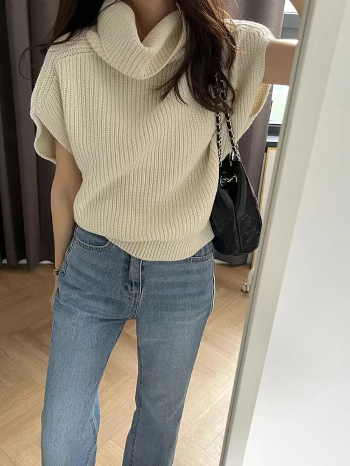 High Collar Loose Women's Sweater Autumn Faion Outerwear Vest Knitted Thermal Regular Length Pure Color Commute Sle
High Collar Loose Women's Sweater Autumn Faion Outerwear Vest Knitted Thermal Regular Length Pure Color Commute Sle