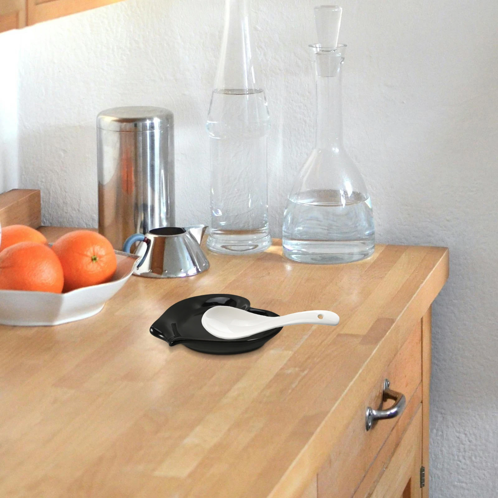 Reusable Ceramic Spoon Rest for Kitchen Counter Compact Utensil Holder Stovetop Ladle Rest Coffee Station Organizer Tool
Reusable Ceramic Spoon Rest for Kitchen Counter Compact Utensil Holder Stovetop Ladle Rest Coffee Station Organizer Tool