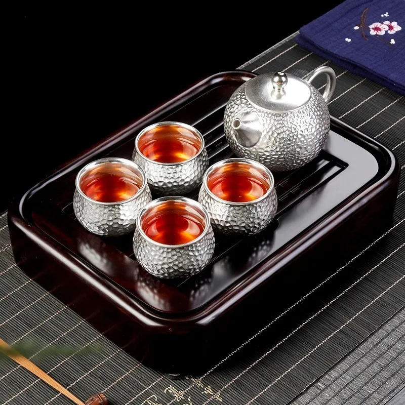 High-end silver tea set - 999 pure silver set for luxurious and high-end use. One pot and two cups for Gongfu tea. Tea cups
High-end silver tea set - 999 pure silver set for luxurious and high-end use. One pot and two cups for Gongfu tea. Tea cups